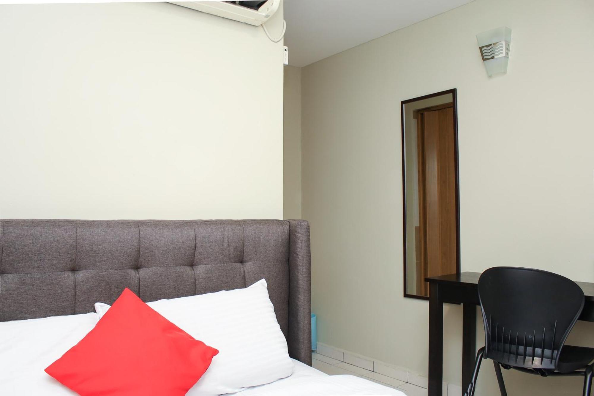 Oyo 90338 Prima Saujana Budget Hotel Kajang Dış mekan fotoğraf